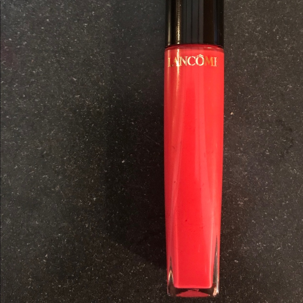 Lancome L’Absolu Gloss in Graffti 382